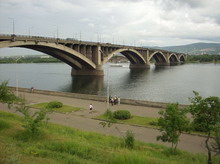 чиновники отмыли коммунальный мост